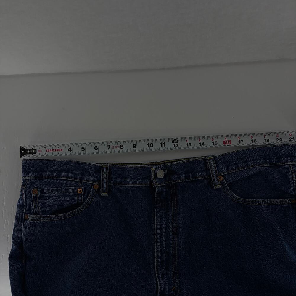 Levi's 505 Regular Fit Jeans Dark Wash W42 L30 - Picture 5 of 12